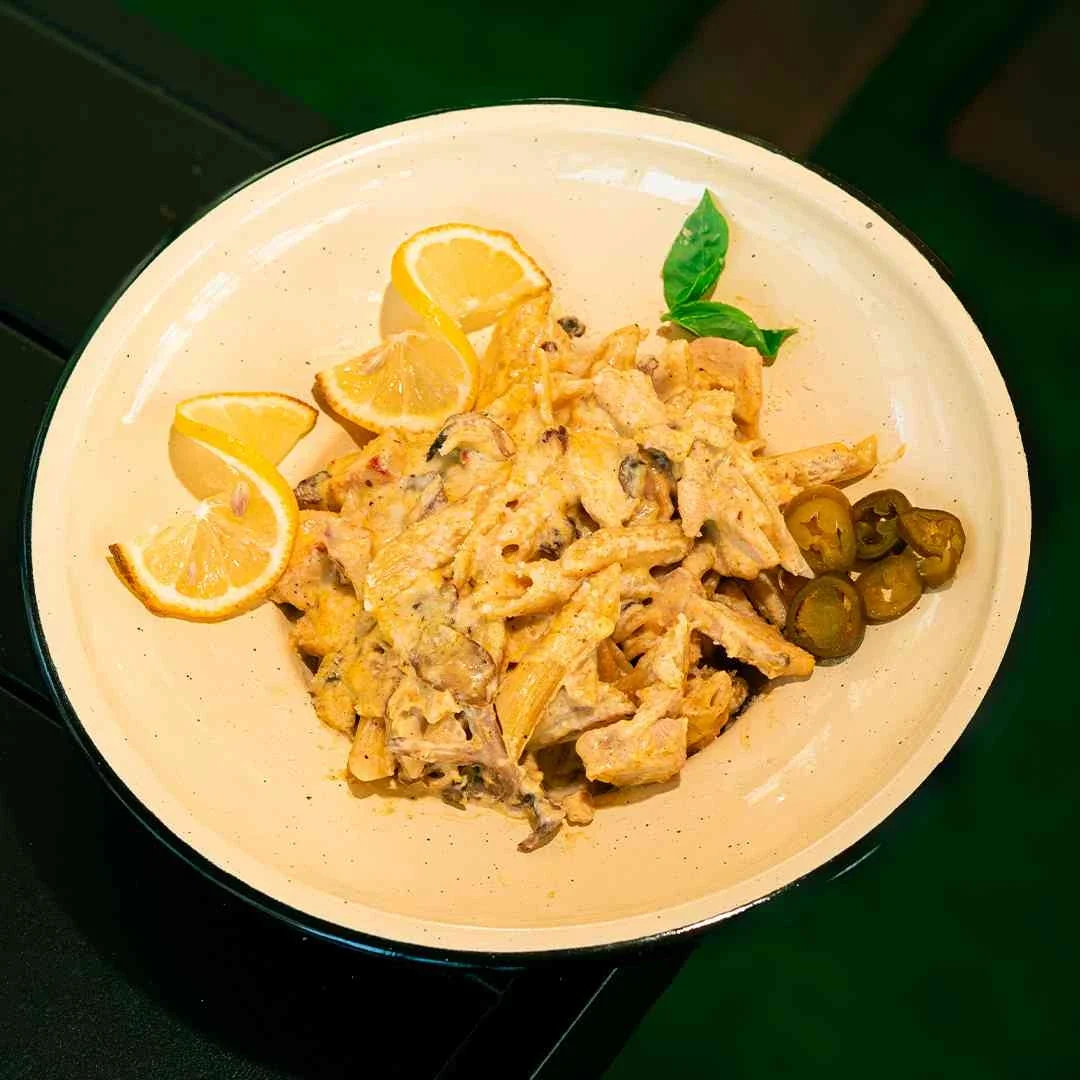 چیکن آلفردو